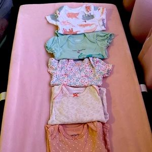 Carter’s onesies/ only used once